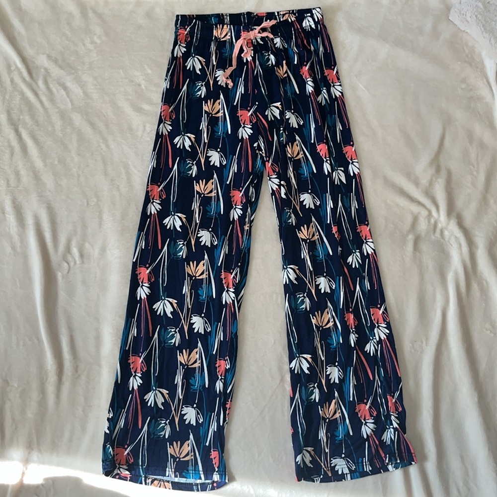 NWT Hello Mello Floral Signature Lounge Pants